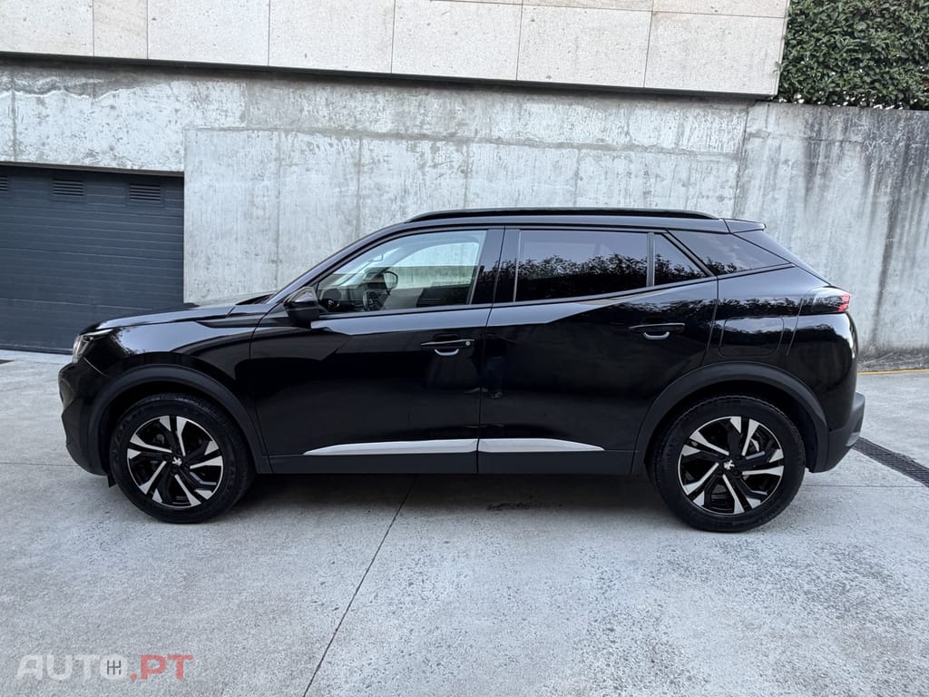 Peugeot 2008 1.5 BlueHDi Allure Pack