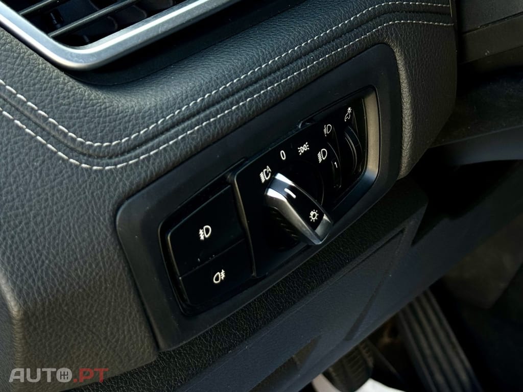 BMW 216 d 7L Line Sport