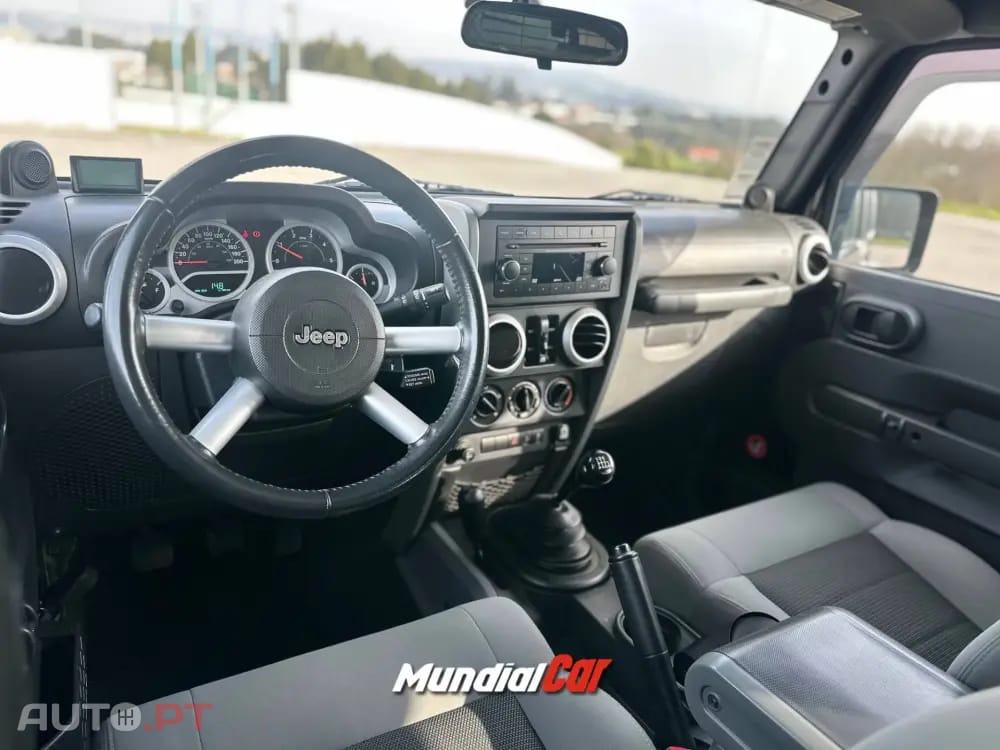 Jeep Wrangler 2.8 CRD Sahara AT