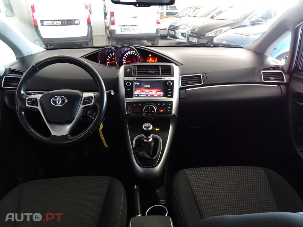 Toyota Verso 1.6 D-4D 5L S&S Executive