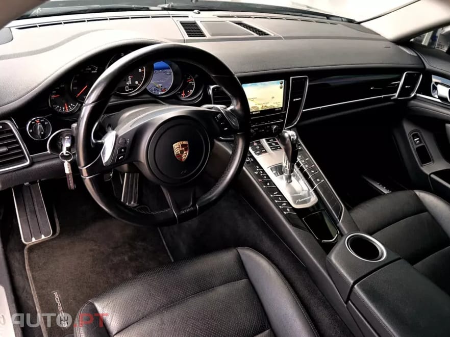 Porsche Panamera Platinum Edition