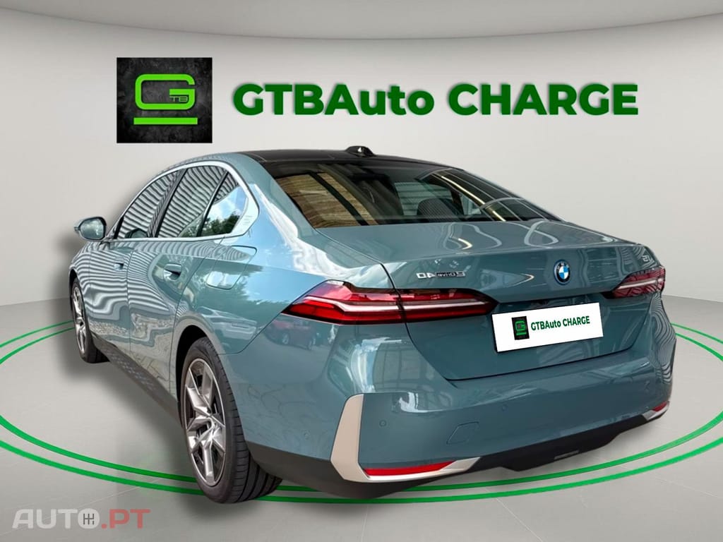 BMW i5 E-DRIVE40 I.V.A DEDUTIVEL  