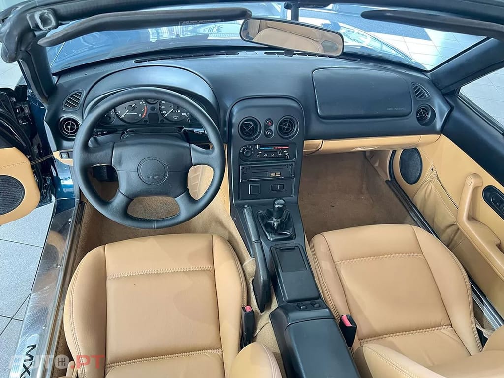 Mazda MX-5 1.6