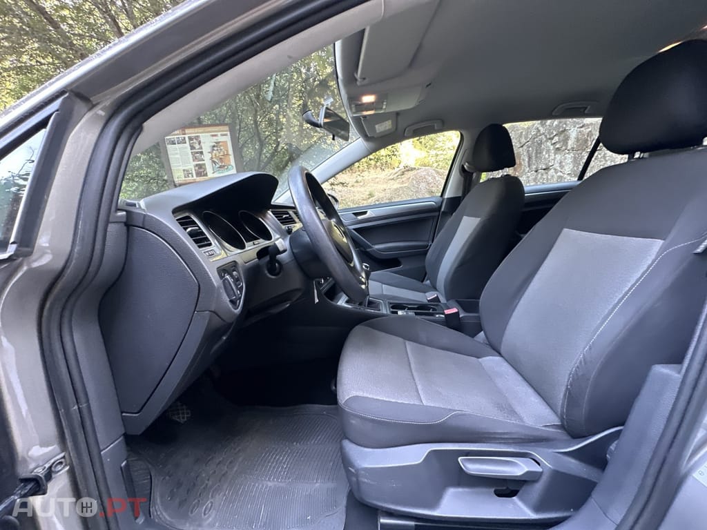 Volkswagen Golf 1.6 TDI BlueMotion Comfortline