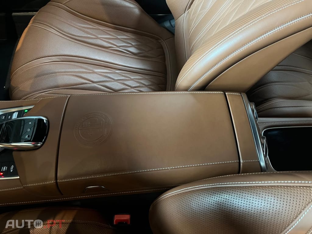 Mercedes-Benz S 63 AMG Coupe 4-Matic V8 BiTurbo 