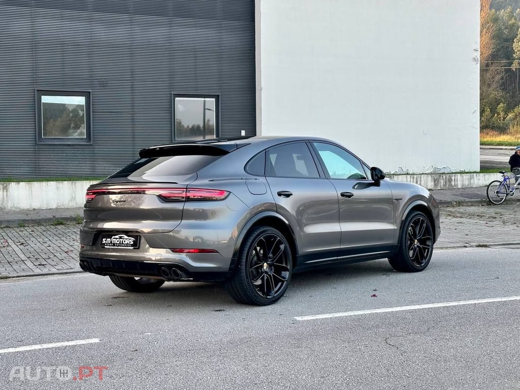Porsche Cayenne E-Hybrid Platinum Edition