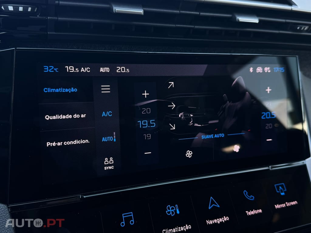 Peugeot 408 1.6 Hybrid Allure e-EAT8