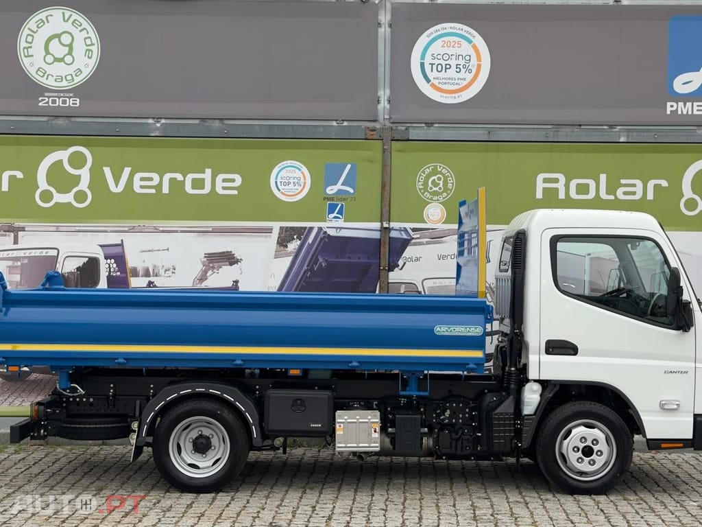 Mitsubishi Canter 3 S 15 TRI-BASCULANTE