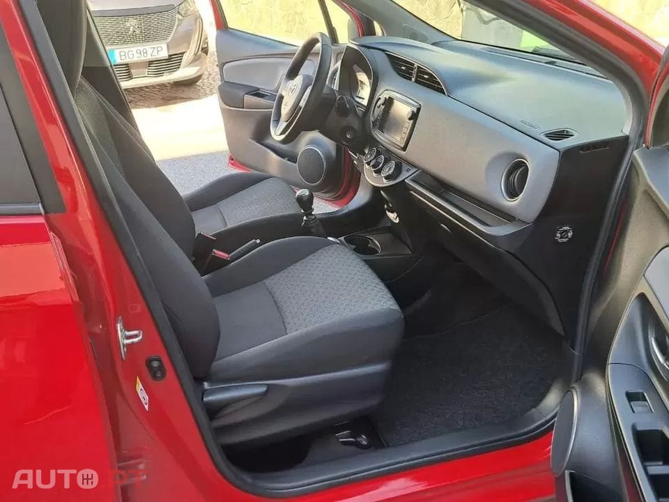 Toyota Yaris 1.4 D-4D Comfort 99g