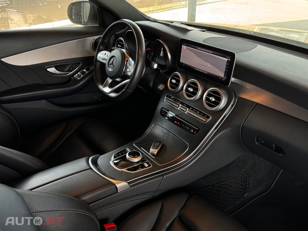 Mercedes-Benz C 220 d AMG Line