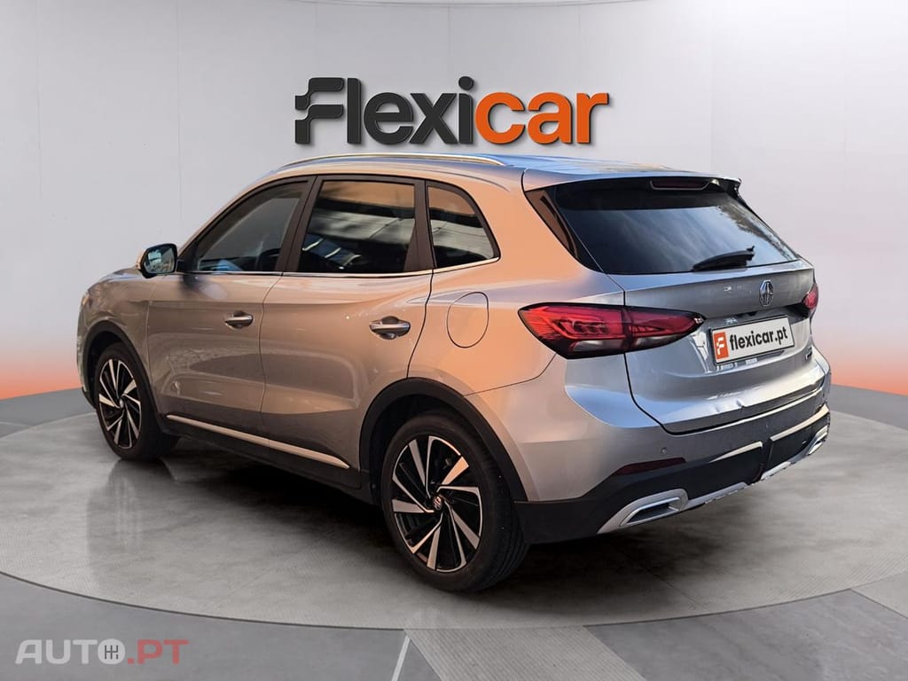 MG ZS 1.5 Hybrid+ Luxury