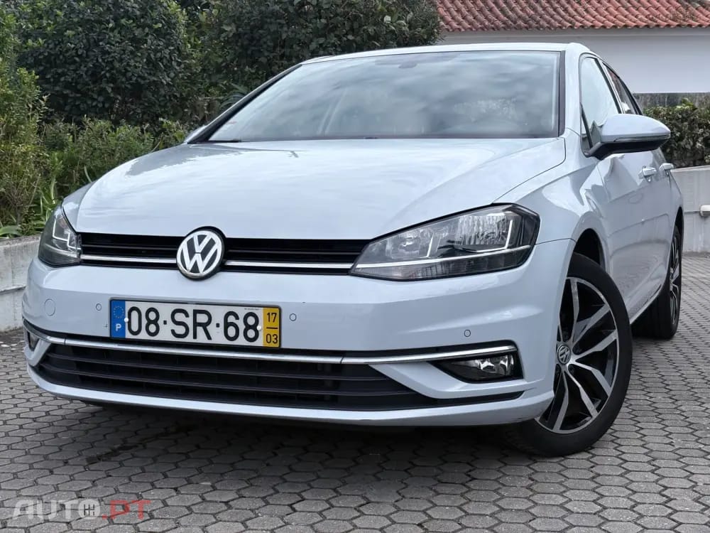 Volkswagen Golf 1.0 TSI Confortline