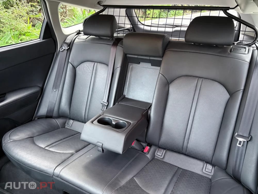 Kia Optima 2.0 CVVT PHEV