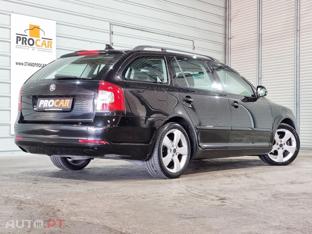 Skoda Octavia Break 1.6 TDi Elegance