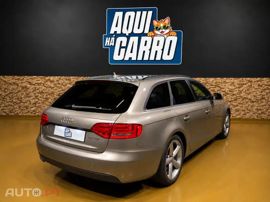 Audi A4 Avant 2.0 TDI S-line — fotografia 4
