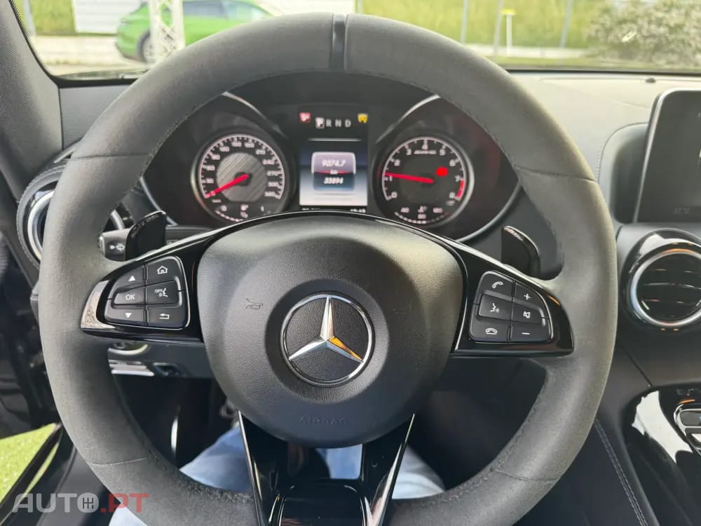 Mercedes-Benz AMG GT Standard
