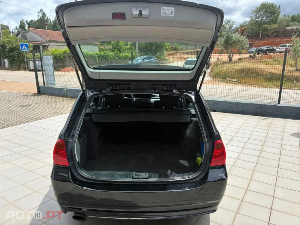 BMW 318 d Touring