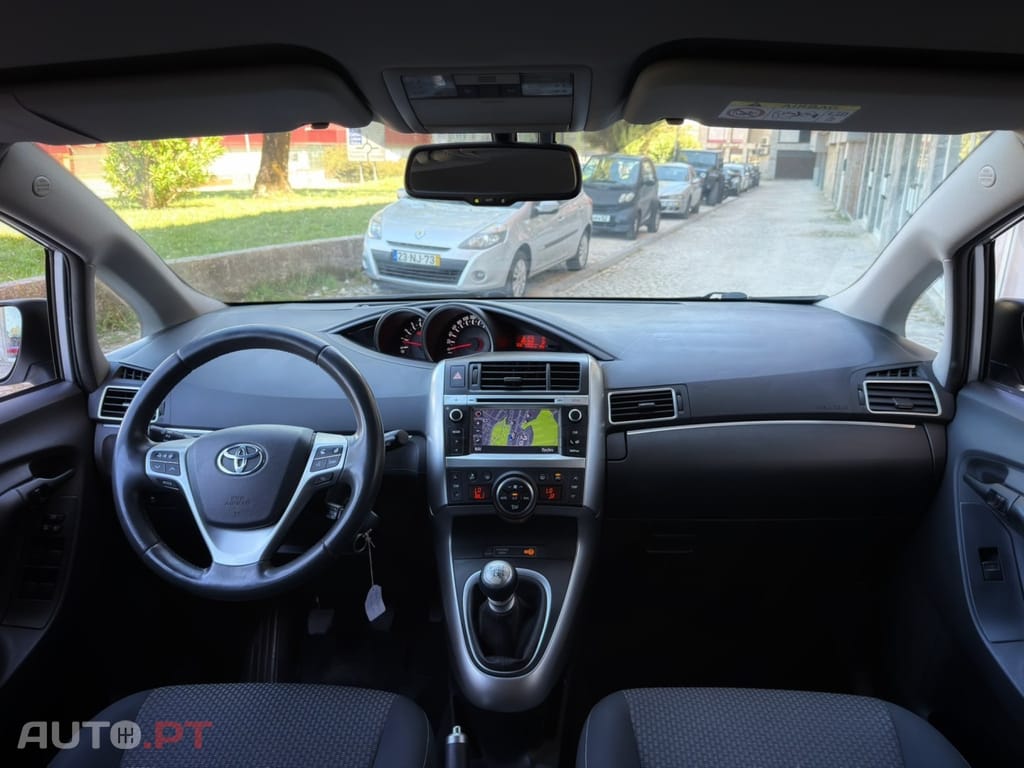 Toyota Verso 2.0 D-4D Exclusive+GPS