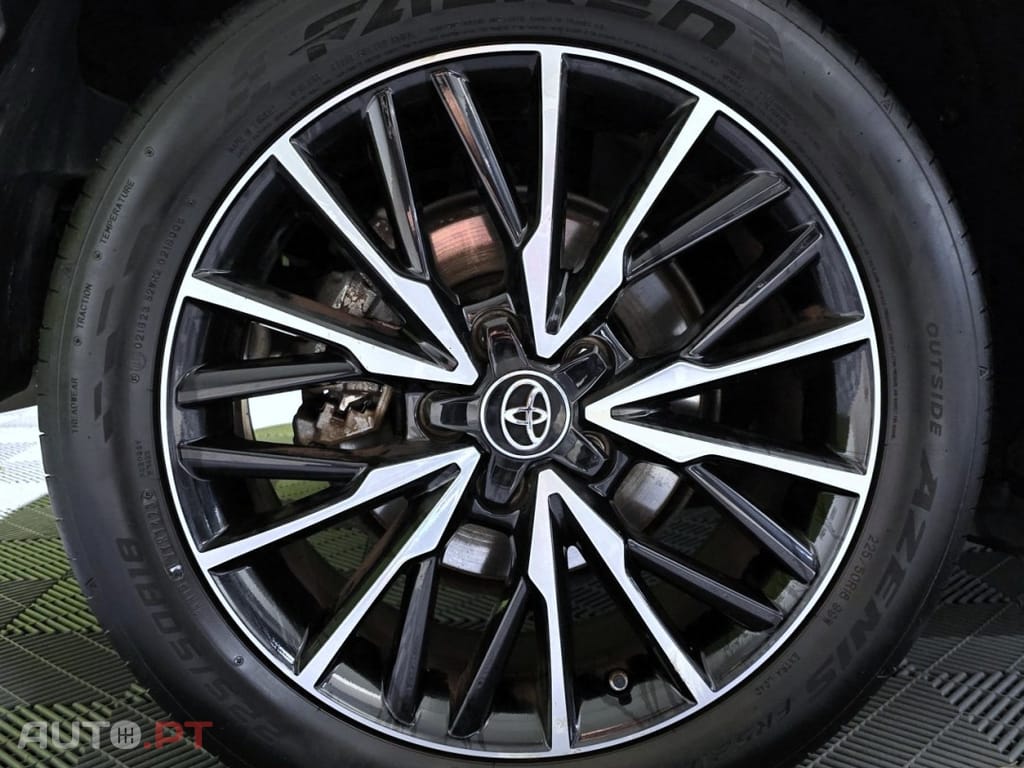 Toyota C-HR 1.8 HSD Lounge