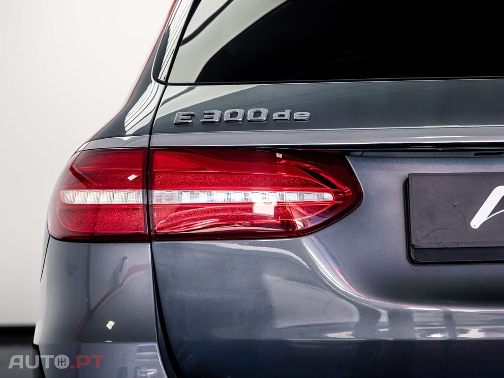 Mercedes-Benz E 300 De Avantgarde
