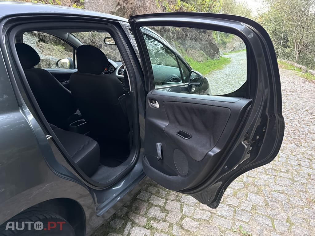 Peugeot 207 1.4 HDi Allure