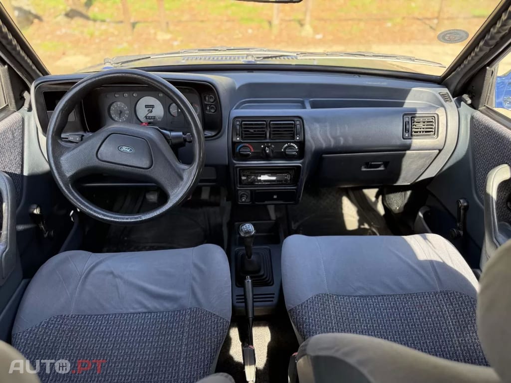 Ford Escort 1.4 CL