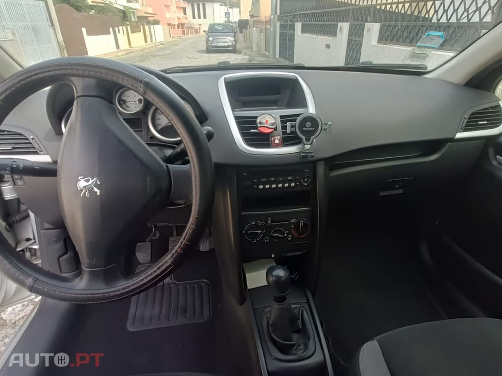 Peugeot 207 SW 70 kW (95 cv)
