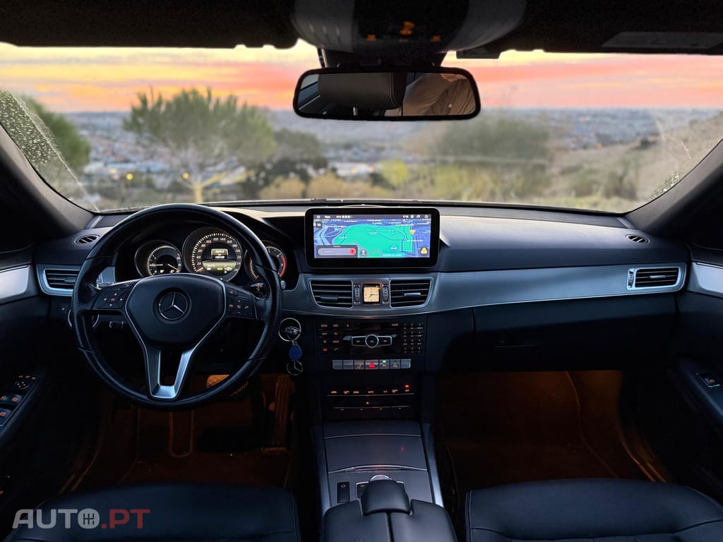 Mercedes-Benz E 250 AVANTGARDE