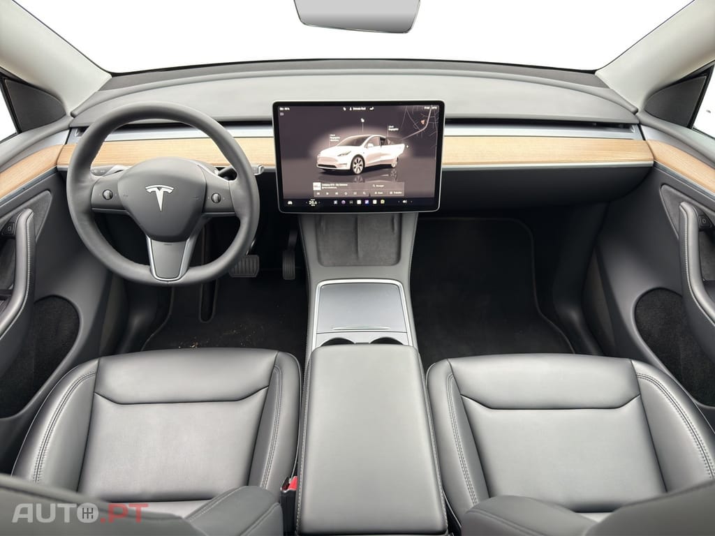 Tesla Model Y Long Range Dual Motor AWD