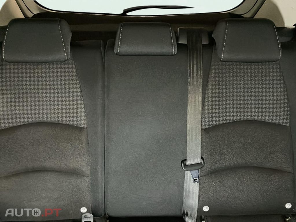 Mazda 2 1.5 SKYACTIV-G 90 EVOLVE