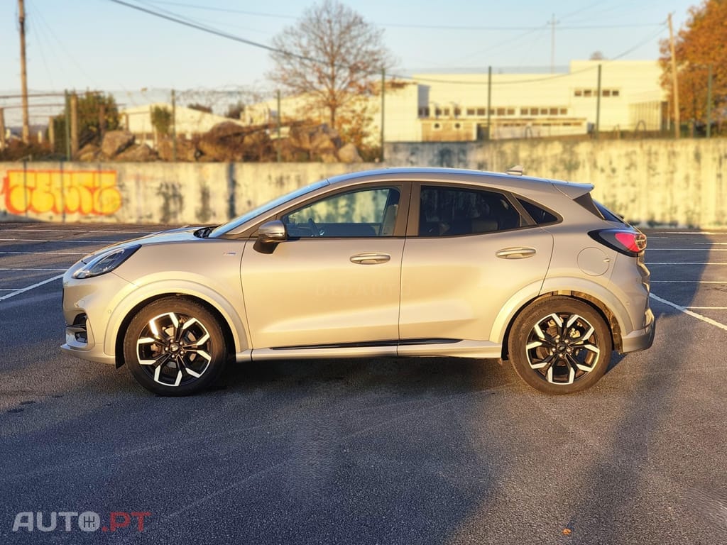 Ford Puma 1.0 EcoBoost MHEV ST-Line X