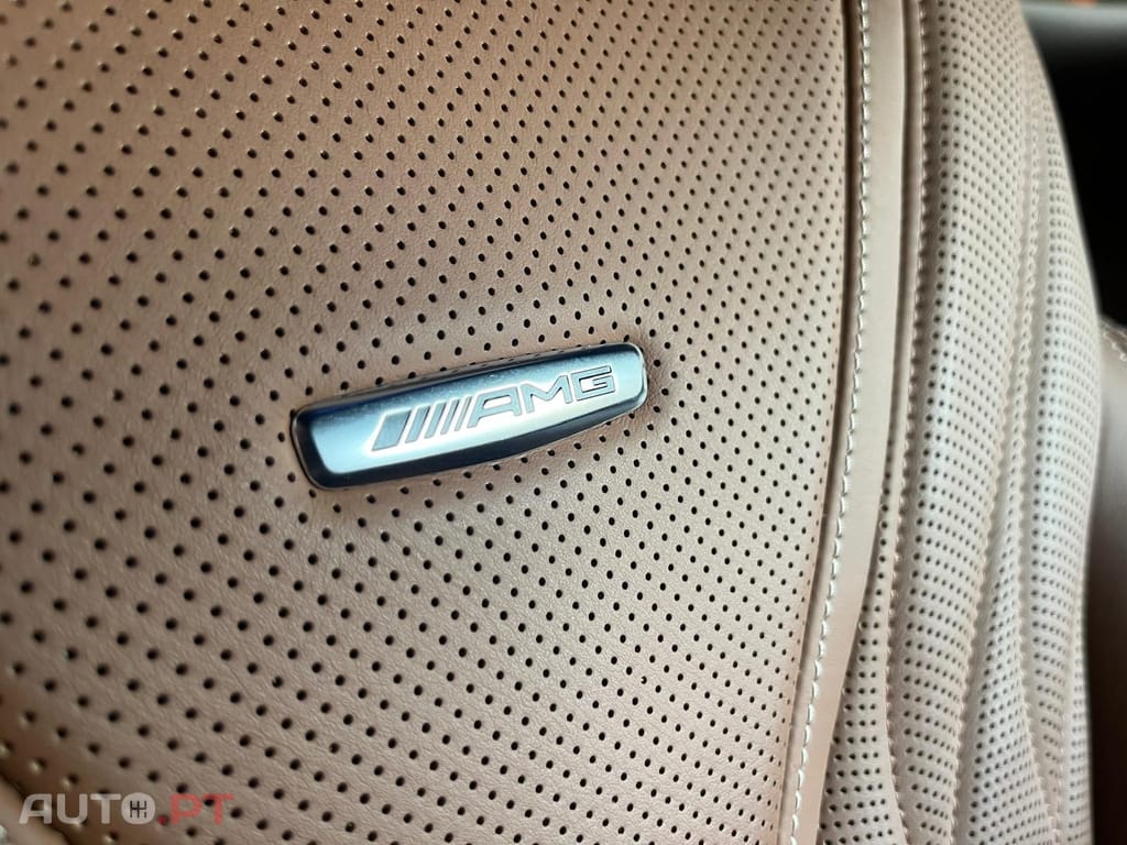 Mercedes-Benz S 63 AMG Coupe 4-Matic V8 BiTurbo 