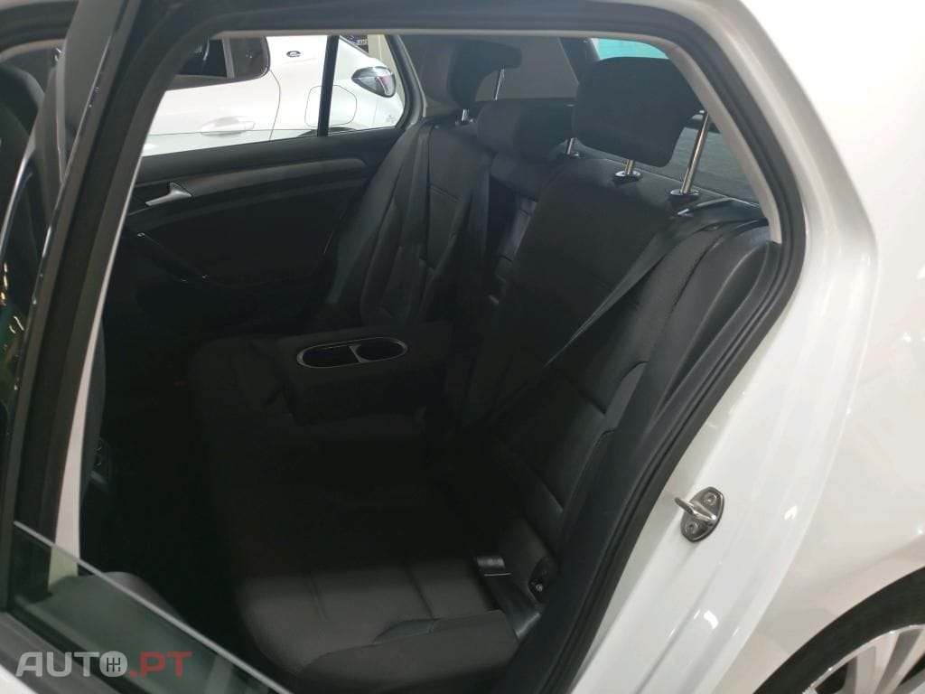 Volkswagen Golf 1.5 TSI BM Stream
