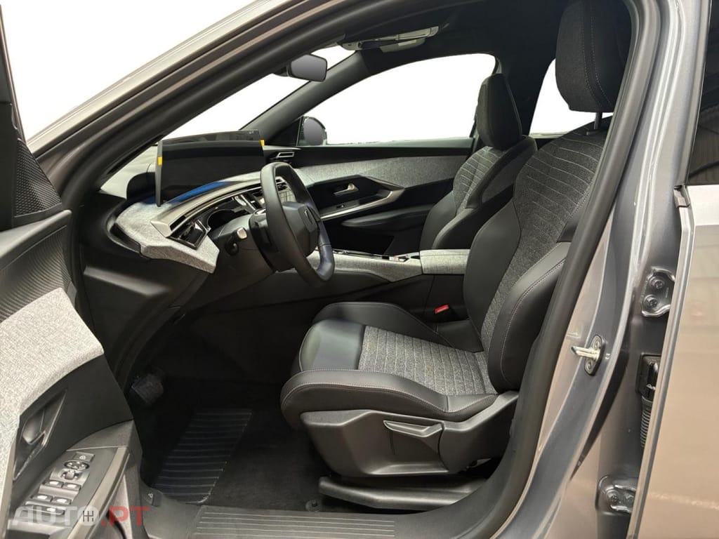 Peugeot 5008 1.2 Hybrid Allure e-DCS6