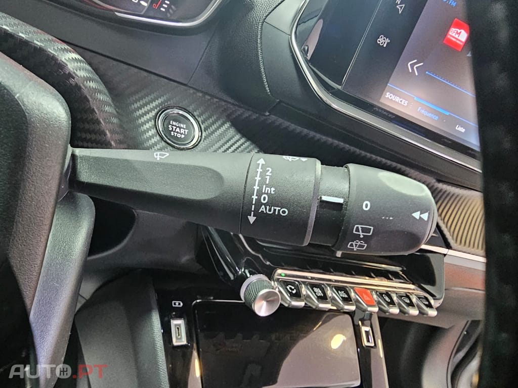 Peugeot 2008 1.2 PureTech Allure