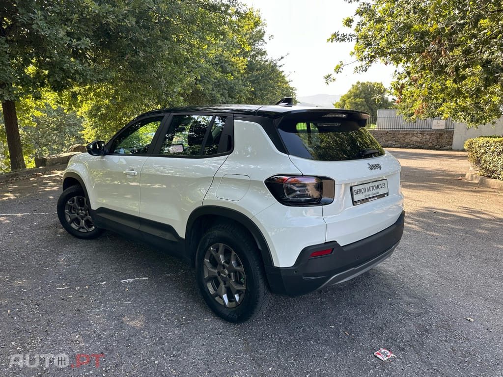 Jeep Avenger Longitude 54kWh