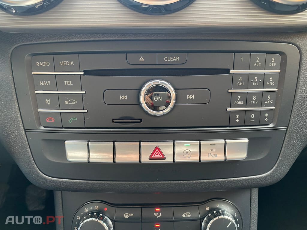 Mercedes-Benz B 180 d Style 