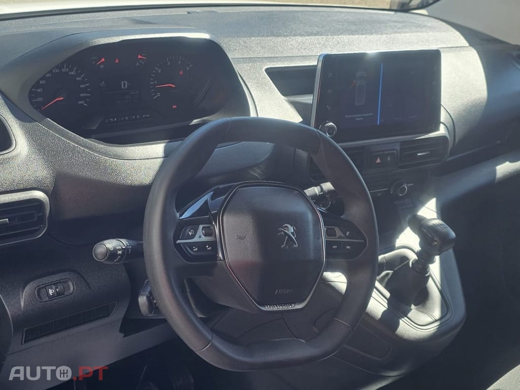Peugeot Partner 1.5 BlueHDi Pro Standard Plus — fotografia 2
