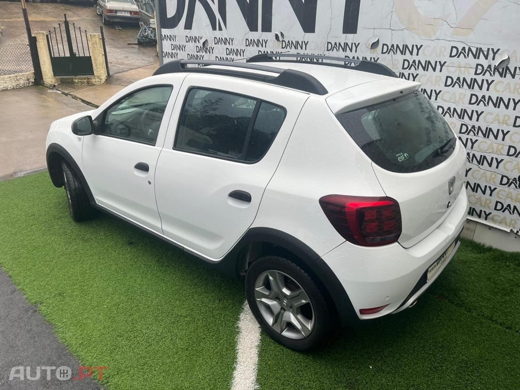 Dacia Sandero 0.9 TCe SL Stepway of Life Easy-R
