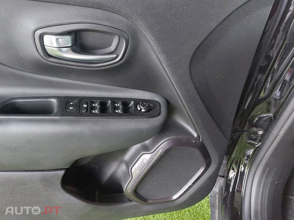 Jeep Renegade 1.3 TG 4Xe Overland