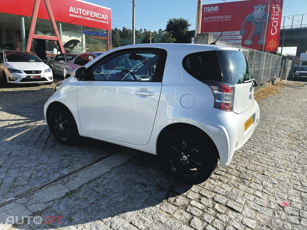 Toyota iQ IQ