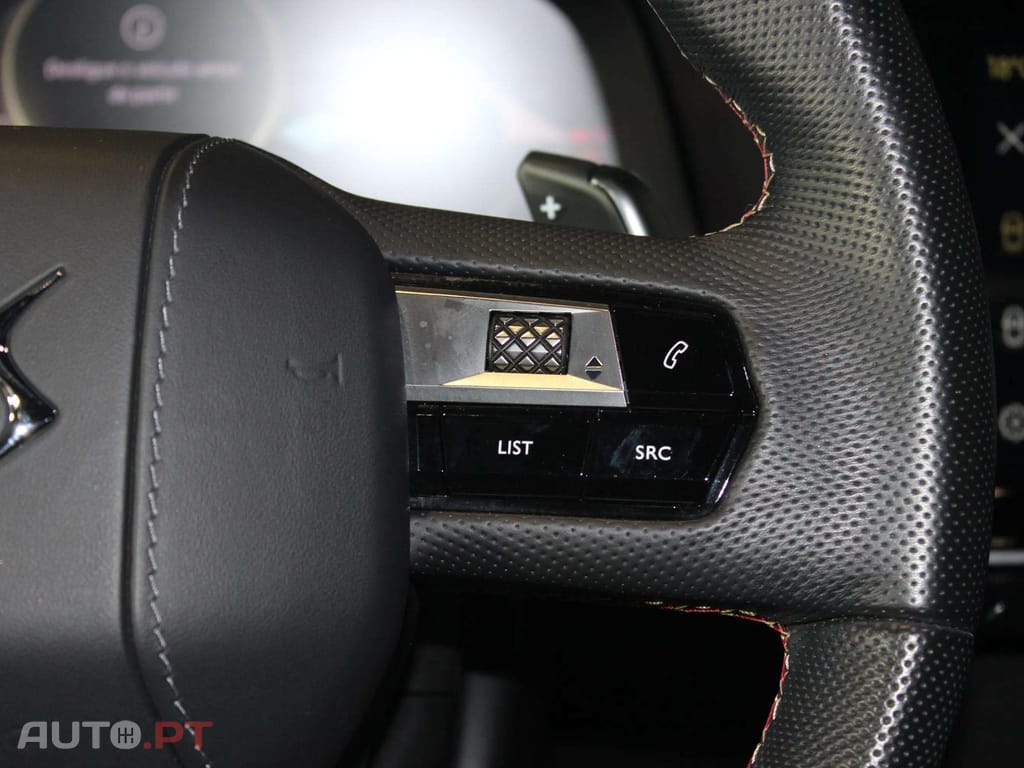 DS DS7 E-Tense 4x4 Performance Line +