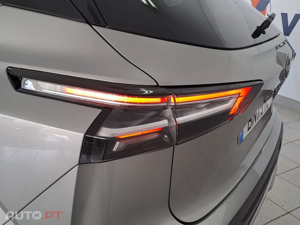 Nissan Qashqai 1.3 DIG-T N-Connecta LED