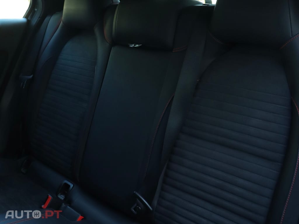 Mercedes-Benz A 200 CDI AMG Line