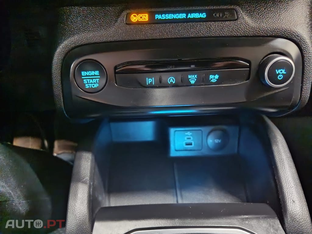 Ford Focus SW 1.0  EcoBoost  Hybrid ST-Line