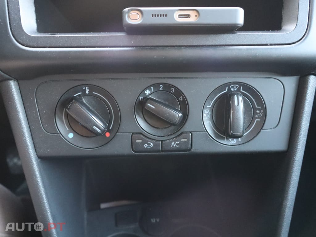 Volkswagen Polo 1.2 Confortline