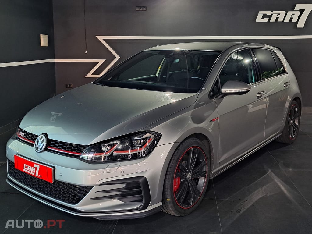 Volkswagen Golf 2.0 TSI GTI DSG Performance
