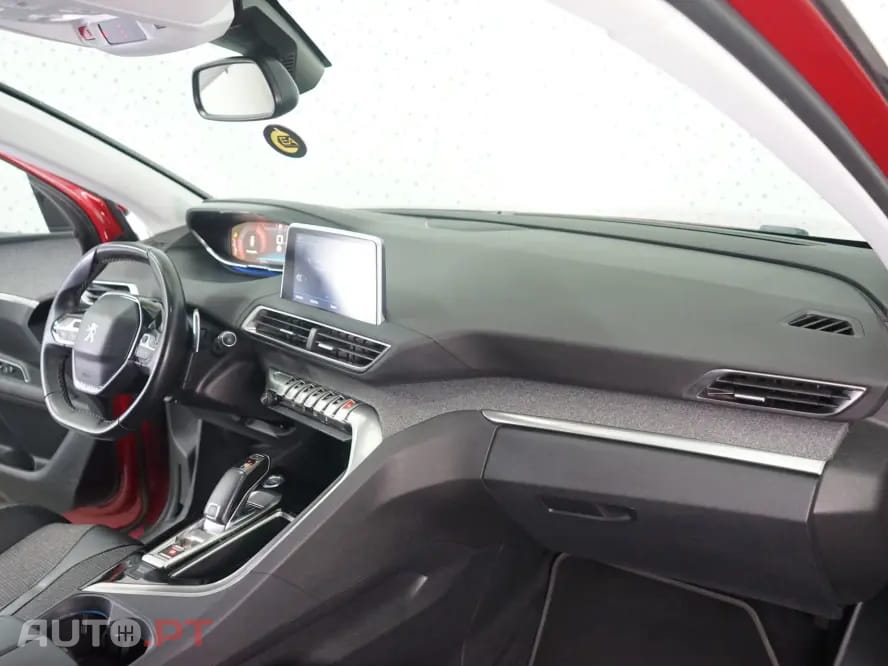 Peugeot 3008 1.2 PureTech Allure EAT8