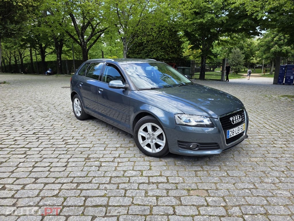 Audi A3 Sportback 2.0 TDI (clean diesel) Ambition
