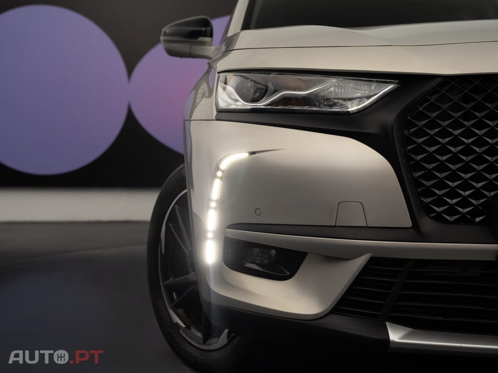 DS DS7 E-Tense Performance Line EAT8